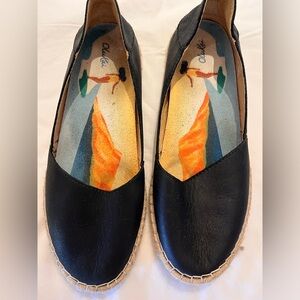 Olukai Leather Espadrilles. Size 7